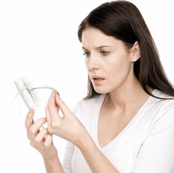 Tóc rụng nhiều nguyên nhân do đâu và cách nhận biết sớm