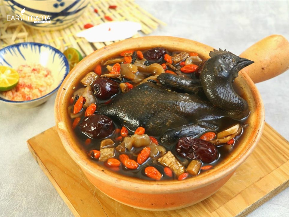 MẸO BỔ SUNG 1 SỐ LOẠI CANH LỢI SỮA CHO MẸ SAU SINH