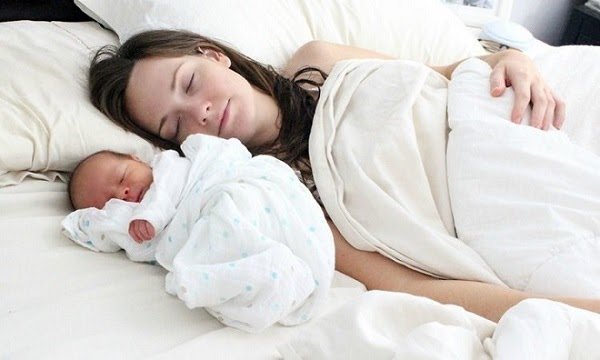 chế độ phục hồi sức khỏe sau sinh