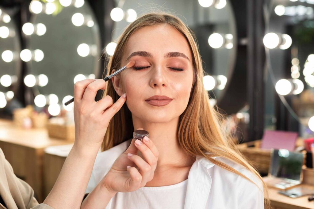 Phục hồi da là bước cần thiết sau quá trình makeup thường xuyên